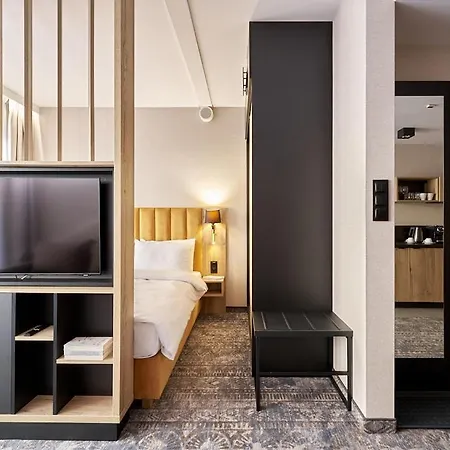 Zloty Horyzont Superior Glowny Budynek Z Basenem, Silownia, Grota Solna, Bawialnia I Restauracja Horyzont Smakow 公寓 斯克拉斯卡波伦巴