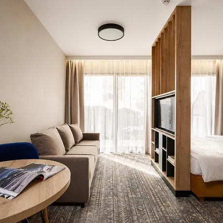 Zloty Horyzont Superior Glowny Budynek Z Basenem, Silownia, Grota Solna, Bawialnia I Restauracja Horyzont Smakow Apartment *