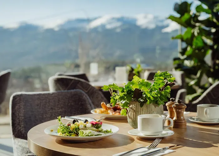 Zloty Horyzont Superior Glowny Budynek Z Basenem, Silownia, Grota Solna, Bawialnia I Restauracja Horyzont Smakow * Schreiberhau