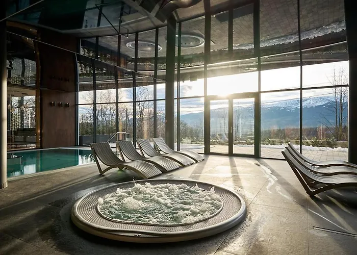 Zloty Horyzont Superior Glowny Budynek Z Basenem, Silownia, Grota Solna, Bawialnia I Restauracja Horyzont Smakow Apartment *