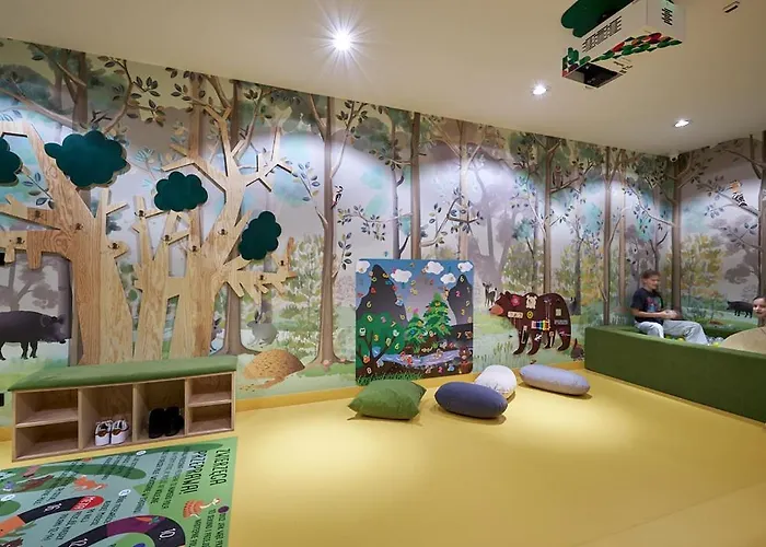 Zloty Horyzont Superior Glowny Budynek Z Basenem, Silownia, Grota Solna, Bawialnia I Restauracja Horyzont Smakow Schreiberhau