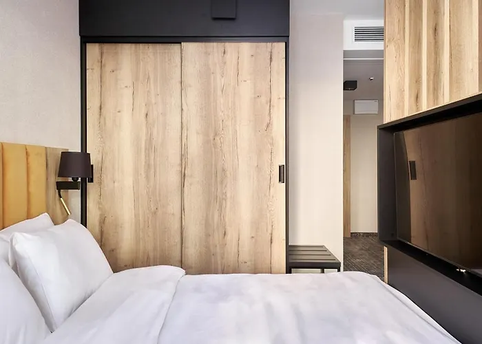 Zloty Horyzont Superior Glowny Budynek Z Basenem, Silownia, Grota Solna, Bawialnia I Restauracja Horyzont Smakow Apartment