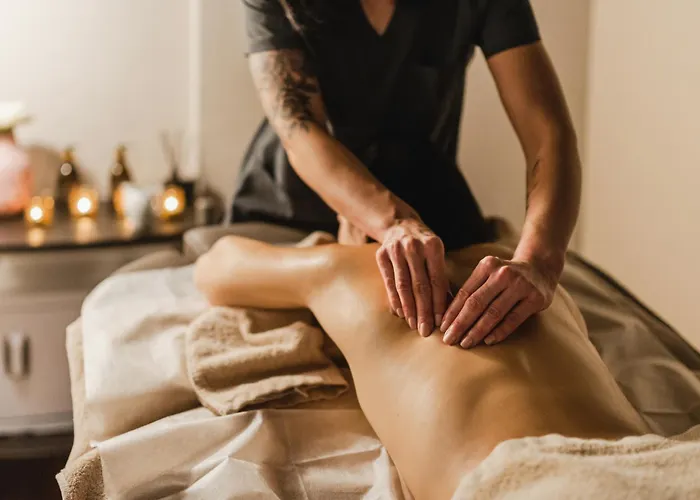 Zloty Horyzont Superior Glowny Budynek Z Basenem, Silownia, Grota Solna, Bawialnia I Restauracja Horyzont Smakow *